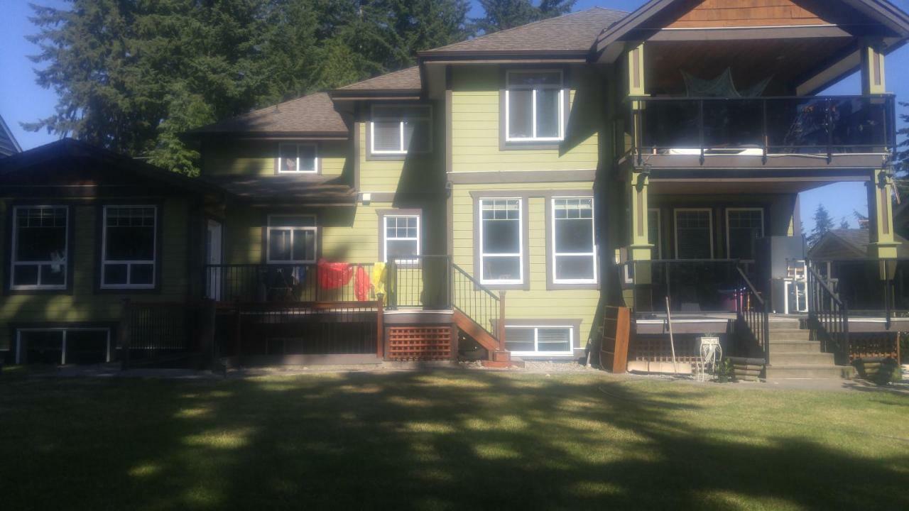 Vancouver Jenny'S Guesthouse Кокуитлам Экстерьер фото